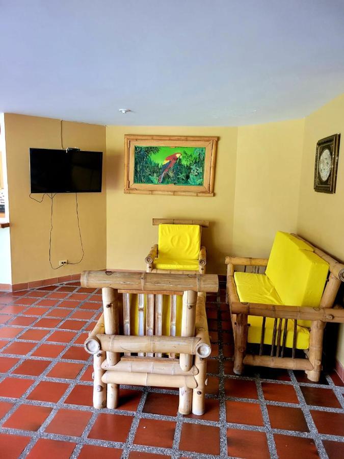 Finca Hacienda El Castillo ซานตาเฟเดอันตีโอเกีย ภายนอก รูปภาพ